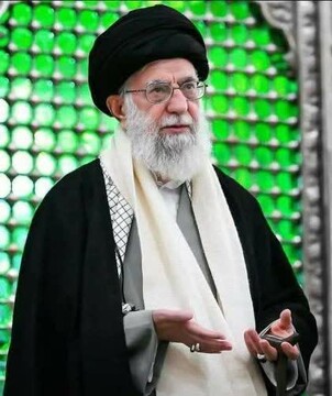 زیارت رهبر انقلاب از حرم حضرت عبدالعظیم الحسنی (ع) + عکس‌ها