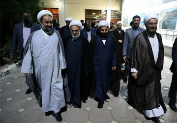 نماینده اعزامی رهبری به سیستان و بلوچستان: از هر طرف ، فردی مرتکب ظلم و جنایت شده با او برخورد خواهد شد / ترک فعل‌ها و قصورهایی بوده که رسیدگی می‌شود