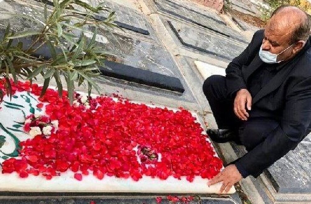 تصاویر رستم قاسمی؛ از مزار همسرش تا خداحافظی با سپاه و بستری شدن در بیمارستان