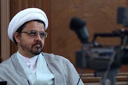 نقد متفاوت محمد مطهری از «عمامه پرانی» / پای «رسانه ملی» در میان است / چقدر جای استاد مطهری این روزها خالی «نیست» نقد متفاوت محمد مطهری از «عمامه پرانی» / پای «رسانه ملی» در میان است / چقدر جای استاد مطهری این روزها خالی «نیست»