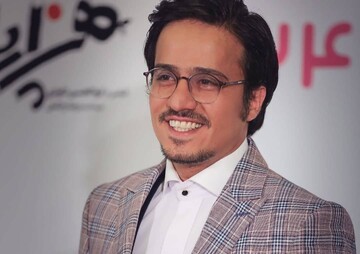 عکس | ذوق از ته دل حسین سلیمانی در مراسم ازدواجش؛ بوسه‌هایی بر لپ آقای بازیگر!