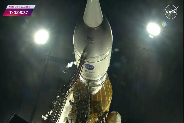 عکس | ناسا تصاویر شگفتانگیز لحظه پرتاب موشک آرتمیس را منتشر کرد