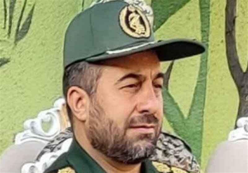تسنیم: مسئول اطلاعات سپاه شهرستان «صحنه» به شهادت رسید + عکس