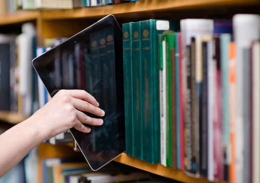 ذائقه مردم به سمت استفاده از کتابهای دیجیتالی است ذائقه مردم به سمت استفاده از کتابهای دیجیتالی است