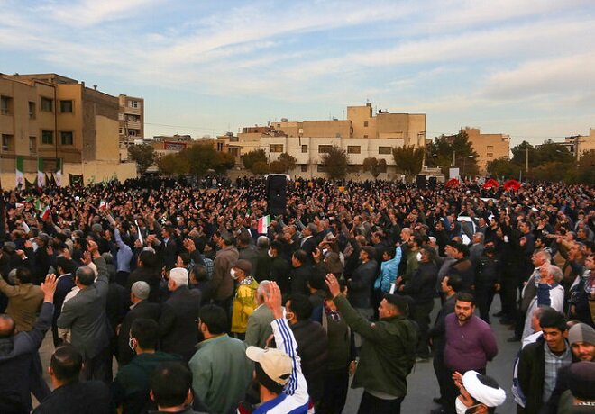 تشییع شهدای مدافع امنیت در اصفهان