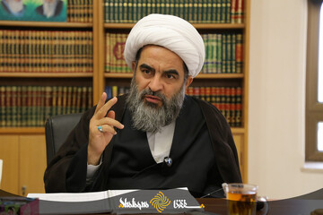 انتقاد آیت الله فاضل لنکرانی از صدا و سیما / چرا اینطور غلط اندر غلط کتاب خدا را در شبهای ماه رمضان خراب کنیم؟