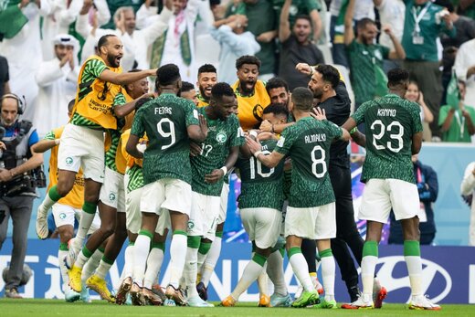 ببینید | جشن و پایکوبی هواداران عرب زبان بعد از شگفتی‌سازی عربستان مقابل آرژانتین
