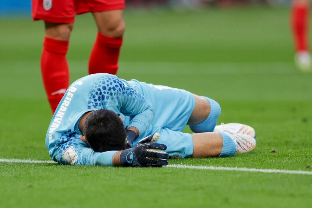 خطری که از بیخ گوش بیرانوند گذشت