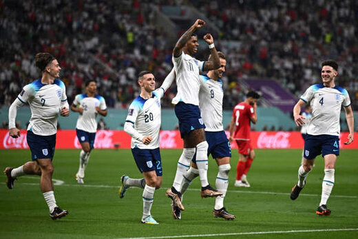 عکس | جلیقه شانس انگلیس در جام جهانی