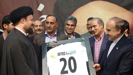 تبریک سیدحسن خمینی بابت برد «بزرگ و مردانه» تیم ملی با چاشنی جمله عادل فردوسی پور  تبریک سیدحسن خمینی بابت برد «بزرگ و مردانه» تیم ملی با چاشنی جمله عادل فردوسی پور