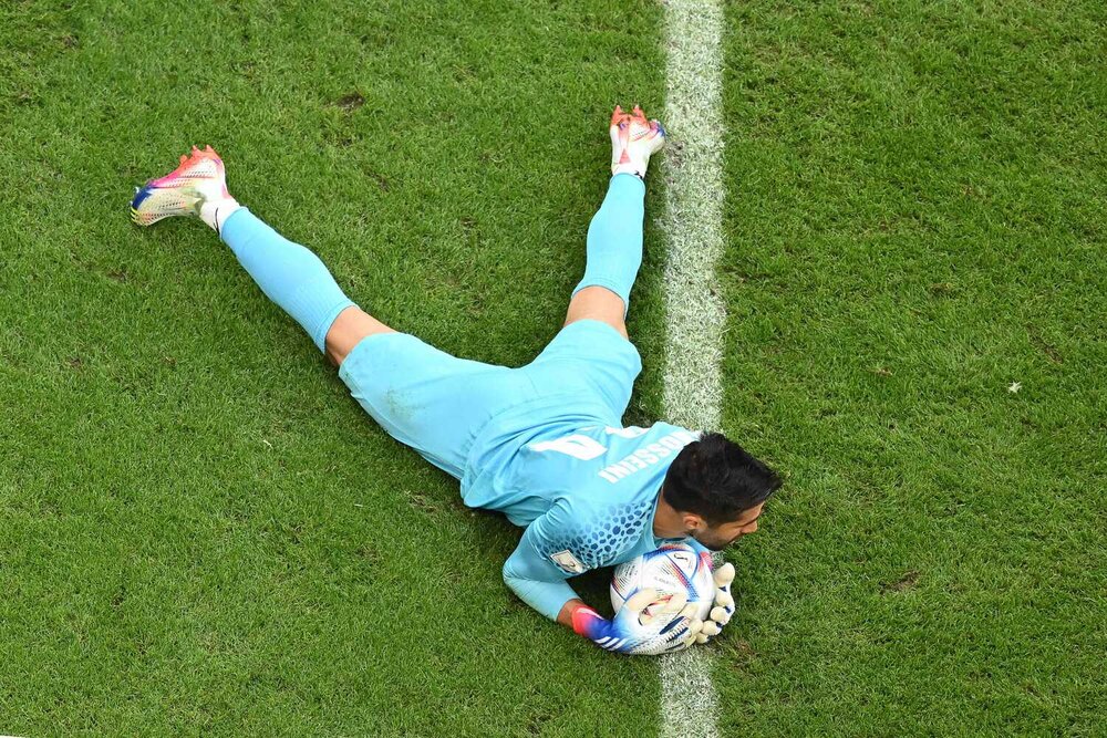 عکس | کاپیتان استقلال و کلینشیتی برای فراموشی