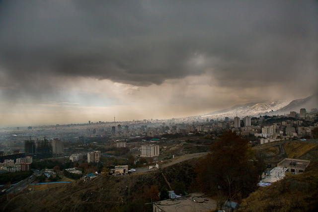 باران حریف آلودگی هوای تهران نشد؛ این افراد مراقب باشند 2