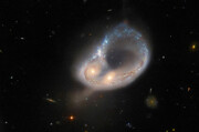 عکس | هابل لحظه برخورد دو کهکشان را ثبت کرد