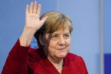 دولت آلمان بابت آرایش آنگلا مرکل ۵۵ هزار یورو هزینه کرده است!