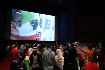 بلیت تماشای مسابقه ایران و امریکا در سینما چند است؟