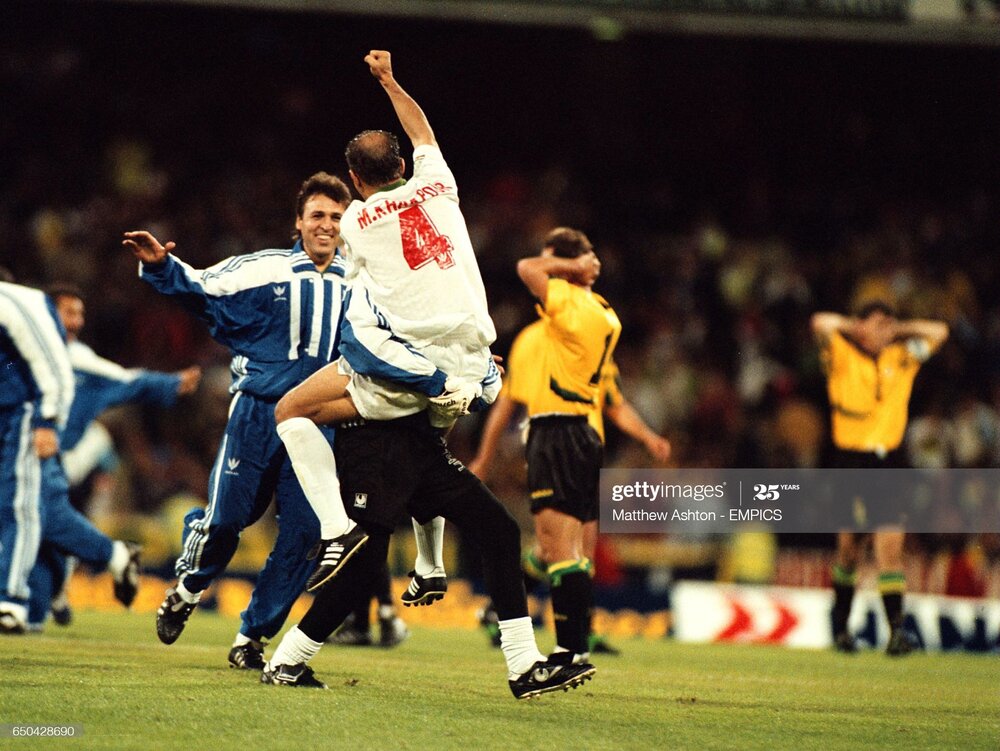 داستانهای تلخ و شیرین یک صعود / از اولین حضور در جام جهانی با مربی ایرانی تا روز مرگ و زندگی در مبلورن 2