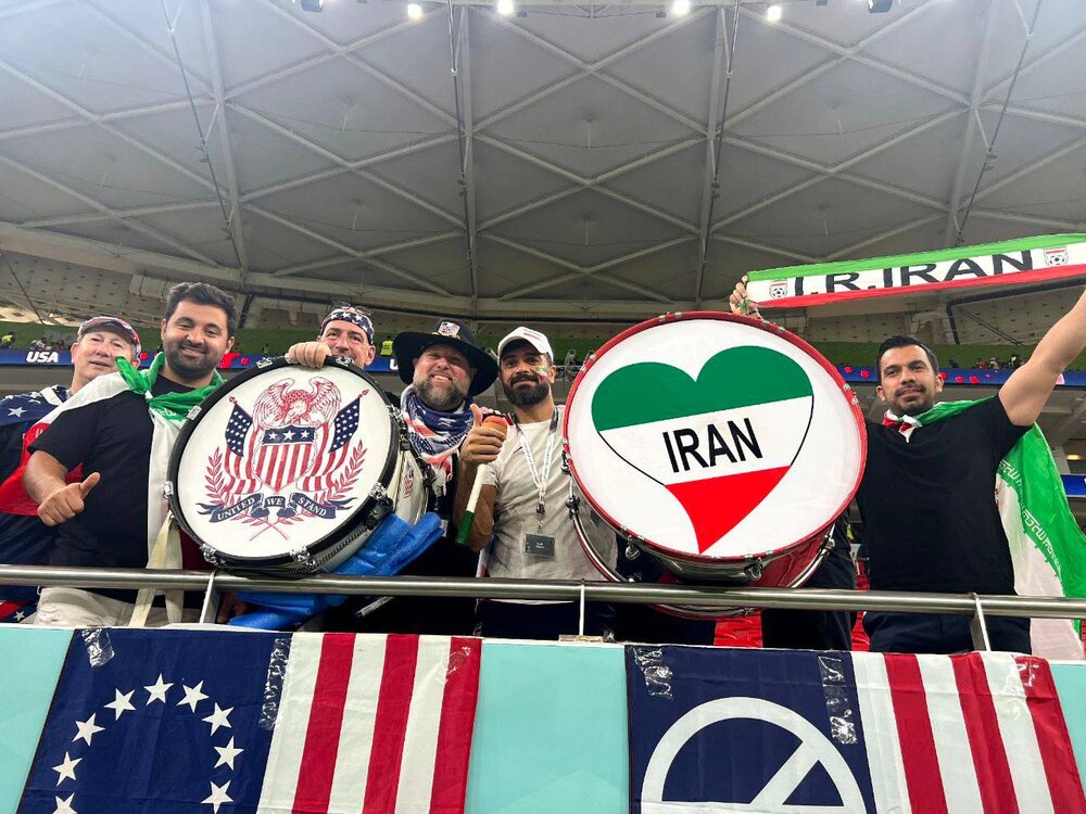 عکس | قاب مشترک تماشاگران ایرانی و آمریکایی