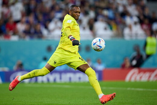 عکس | جیمی جامپ با پرچم فلسطین در جام جهانی