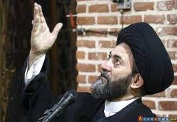 فرخوان برای «بحث کامل» درباره شعار «زن، زندگی، آزادی» / خطیب جمعه اردبیل: این هفته، دولت آمریکا اعلام کرد، ایران را زن‌های ایرانی، آزاد خواهند کرد