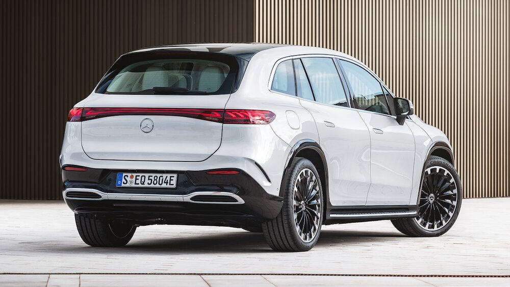 مرسدس بنز لوکسترین شاسی بلند برقی جهان را به نمایش گذاشت/ عکس