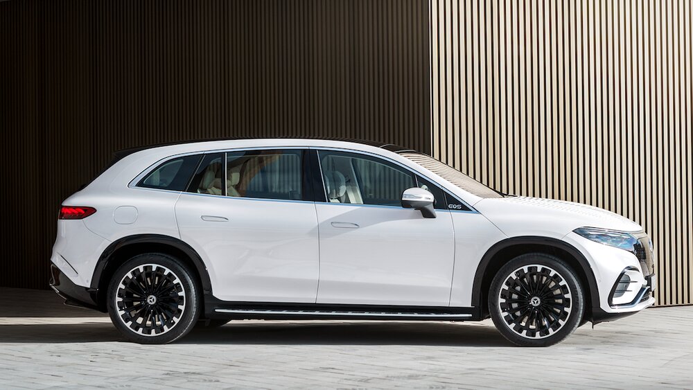 مرسدس بنز لوکسترین شاسی بلند برقی جهان را به نمایش گذاشت/ عکس