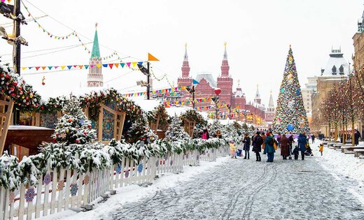 ببینید | حال و هوای کریسمسی در خیابان‌های روسیه
