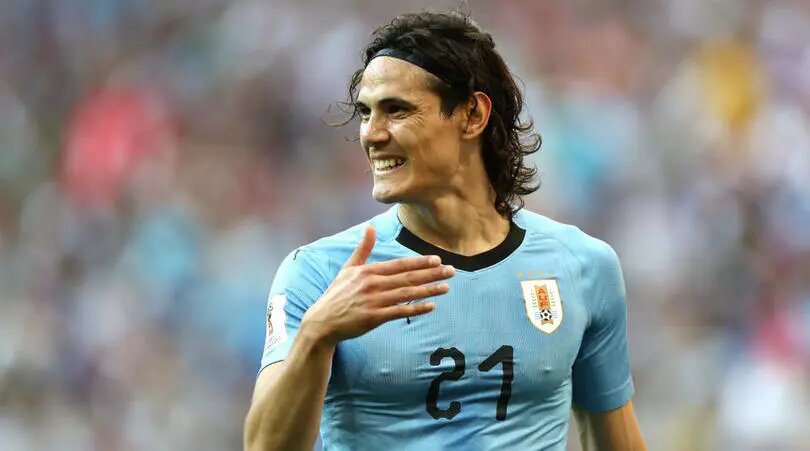 ببینید | خشم کاوانی از حذف اروگوئه؛ تلویزیون VAR شکسته شد