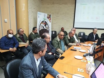 بزرگداشت روز جهانی خاک با شعار " خاک سر آغاز غذا" در سمنان