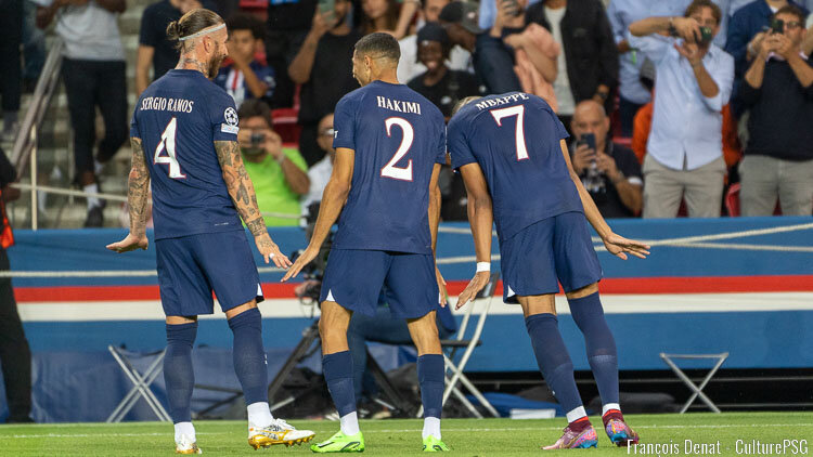 عکس | چیپ تاریخی برای تحقیر سرزمین محل تولد