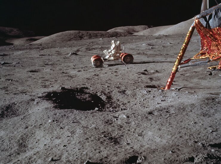 عکس | آخرین باری که انسان پا روی کره ماه گذاشت 