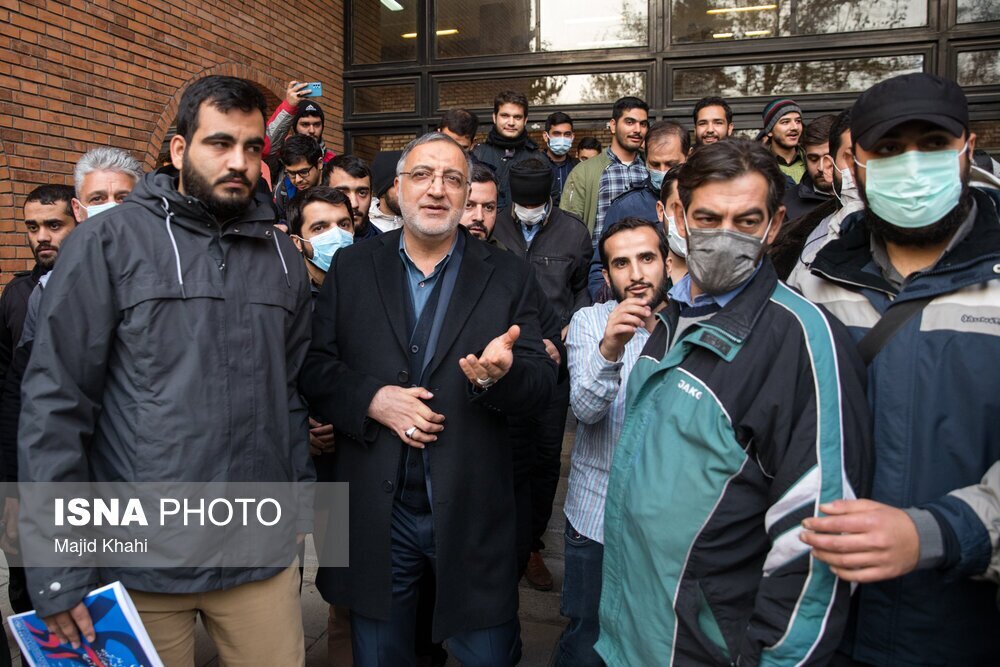 تصاویر نشست جنجالی زاکانی در دانشگاه شریف