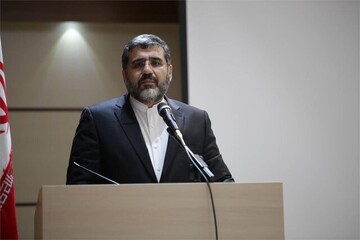 وزیر ارشاد: حوزه فرهنگ و هنر از انحصار چند چهره خارج شود وزیر ارشاد: حوزه فرهنگ و هنر از انحصار چند چهره خارج شود