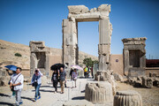 رئیس جمهور چین: ایرانیان، ملت واقعی هستند / مردم جهان مشتاق دیدار از «ایران تنها» در برابر ناتو، آمریکا و اسراییل/ سیاست، مهم‌ترین عامل توسعه گردشگری