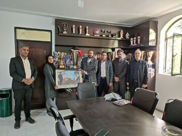 دیدار رئیس بسیج ورزشکاران استان با مدیرعامل باشگاه شهرداری بم و سرمربی خاتون بم دیدار رئیس بسیج ورزشکاران استان با مدیرعامل باشگاه شهرداری بم و سرمربی خاتون بم