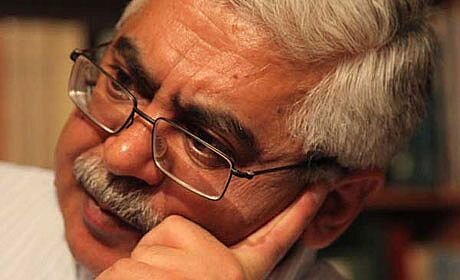 هشدار عبدالله شهبازی درباره «خطای بسیار بزرگ» در انتخاب شیوه «مهار اعتراضات کنونی» هشدار عبدالله شهبازی درباره «خطای بسیار بزرگ» در انتخاب شیوه «مهار اعتراضات کنونی»