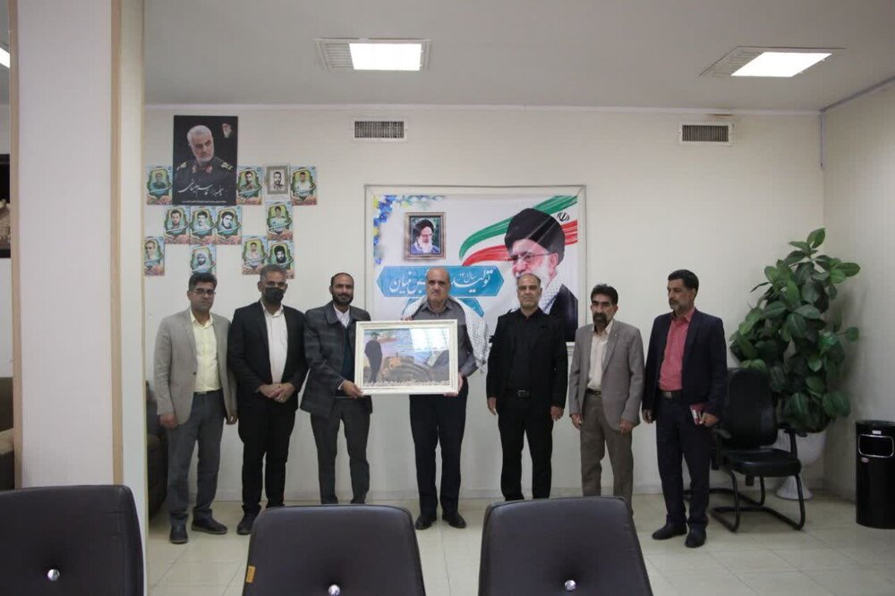 دیدار رئیس بسیج ورزشکاران استان با مدیرعامل باشگاه شهرداری بم و سرمربی خاتون بم