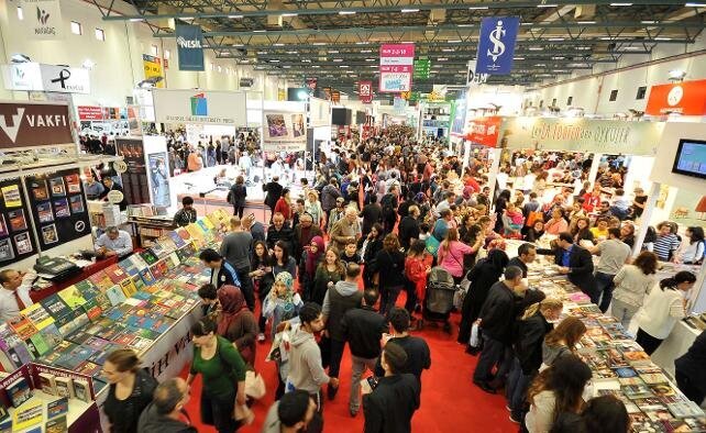 نمایشگاه کتاب ترکیه چه خبر است؟/ حضور هر روزه نویسندگان معروف تا فقدان عملی بخش بینالملل