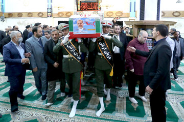 مراسم تشییع پیکر مهندس رستم قاسمی در نهاد ریاست جمهوری