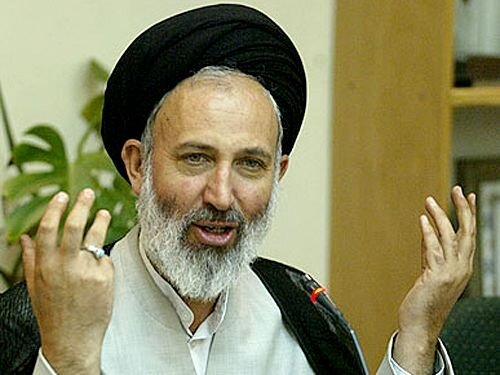 ایازی،عضو ارشد مجمع محققین حوزه علمیه: نمیشود، هرکسی در خیابان هرکاری انجام داد؛ اسم آن را محاربه بگذارند/خود اعدامکردن به اینشکل، نوعی «اخافه» است ایازی،عضو ارشد مجمع محققین حوزه علمیه: نمیشود، هرکسی در خیابان هرکاری انجام داد؛ اسم آن را محاربه بگذارند/خود اعدامکردن به اینشکل، نوعی «اخافه» است