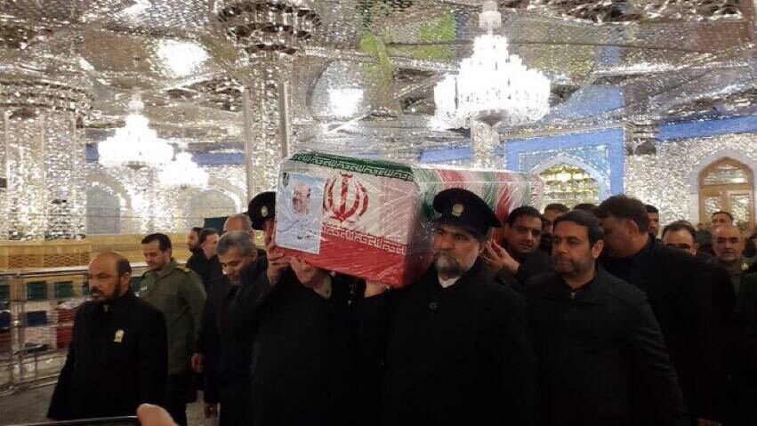 طواف نیمهشبانگاهی پیکر رستم قاسمی + عکسها