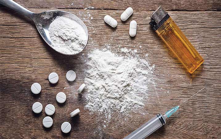 کشف ۲۷۰۰ کیلو تریاک و حشیش از شناورهای تندرو