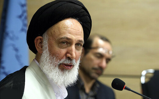 آیت‌الله ایازی: امام خمینی برای مجازات قائل به «ترتّب» هستند / یعنی اعدام برای «مرتکب قتل» است، نه «مبادرت به قتل» 