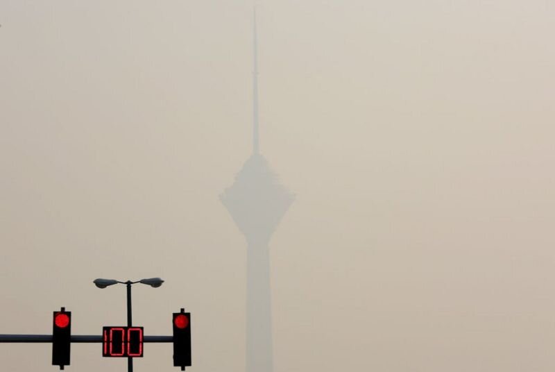 - هوای تهران در وضعیت قرمز