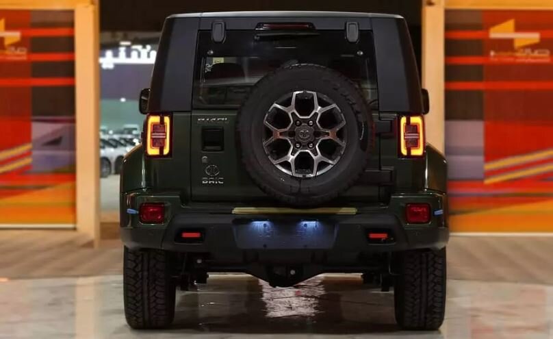 شباهت باورنکردنی شاسی بلند جدید بازار ایران به جیپ رانگلر/ عکس