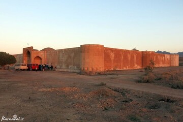 دلنوشته ای از سفر به پارک ملی کویر مرکزی دلنوشته ای از سفر به پارک ملی کویر مرکزی