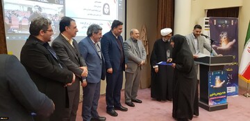 کسب رتبه برتر پژوهشگر دانشگاه فنی و حرفه ای استان سمنان در اولین جشنواره تجلیل از پژوهشگران مهارتی دانشگاه فنی و حرفه ای کشور کسب رتبه برتر پژوهشگر دانشگاه فنی و حرفه ای استان سمنان در اولین جشنواره تجلیل از پژوهشگران مهارتی دانشگاه فنی و حرفه ای کشور