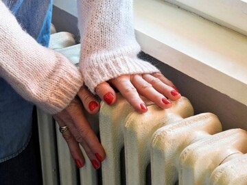 اگر دست‌هایتان همیشه سرد است، به یکی از این بیماری‌ها مبتلا هستید