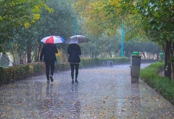 بارش باران و برف در تهران/ ماندگاری هوای سرد تا پایان هفته