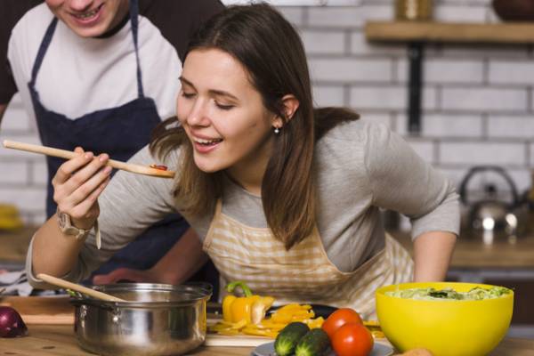 چه چیزهایی میتواند موجب تغییر چشایی شود؟