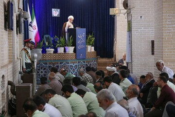 وحدت و همدلی میان اقشار جامعه ضروری است